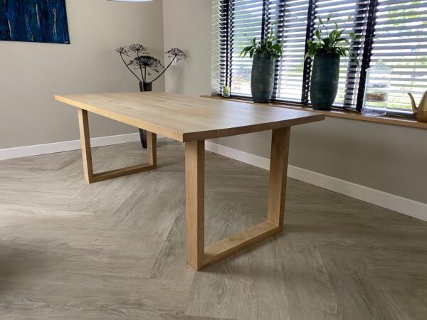 Eiche Tisch Martha